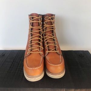 Redwing Heritage 8” Moc Boots